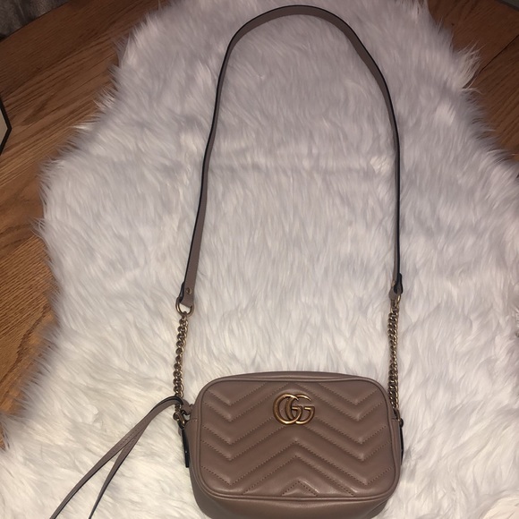 The mini Gucci Marmot chain shoulder bag. Dusty pink. - Picture 6 of 16